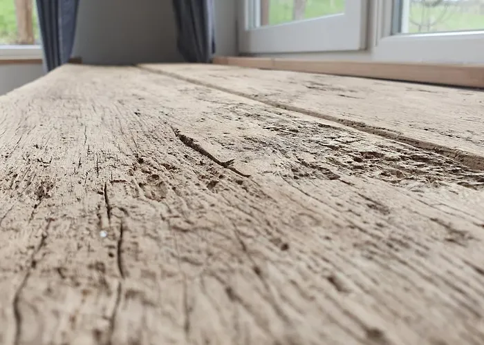 Le De La Chebrerie *